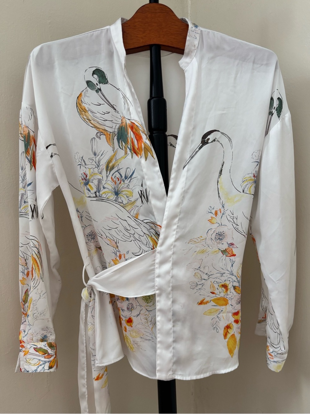Zara White Wrap-Style Blouse with Crane Bird & Floral Print Gorgeous Small